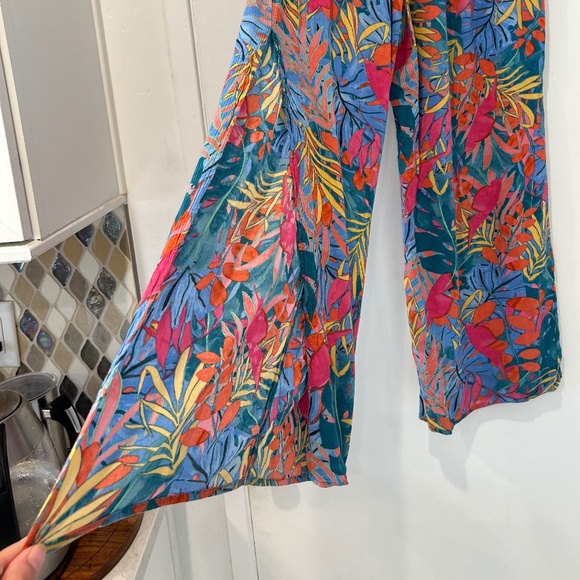 Floral print flowy plant pants - Picture 3 of 5